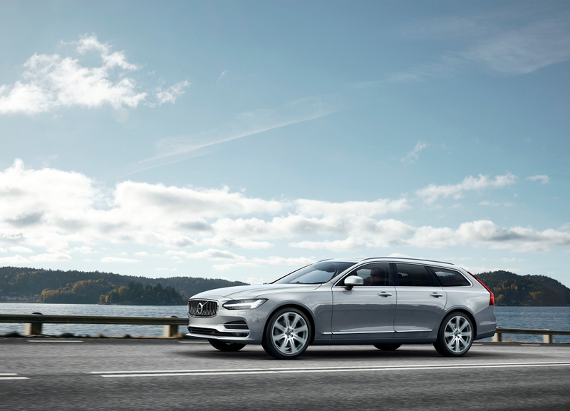 Illustration for article titled The 2017 Volvo V90 Is Beautifully Wagon-Tastic
